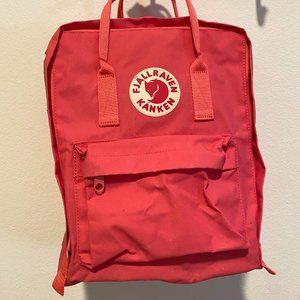 Fjallraven Kanken Backpack in Barbie Pink - Like New